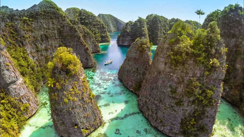 Wisata Tersembunyi di Indonesia